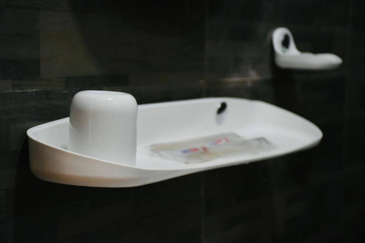 Ratnam Hotel 자프나 외부 사진