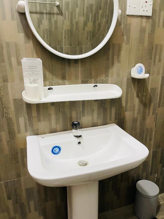 Ratnam Hotel 자프나 외부 사진